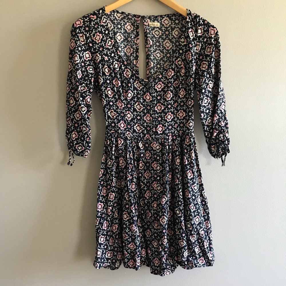 HOLLISTER  Navy Blue Ikat Print Dress Size Small